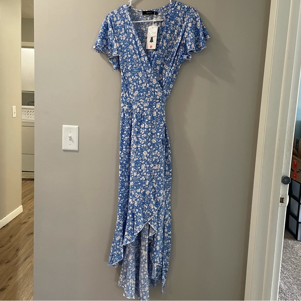 Woman’s blue floral bohemian dress - Picture 3 of 8